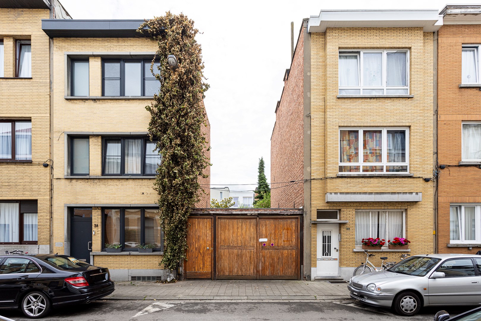 Estate main image
